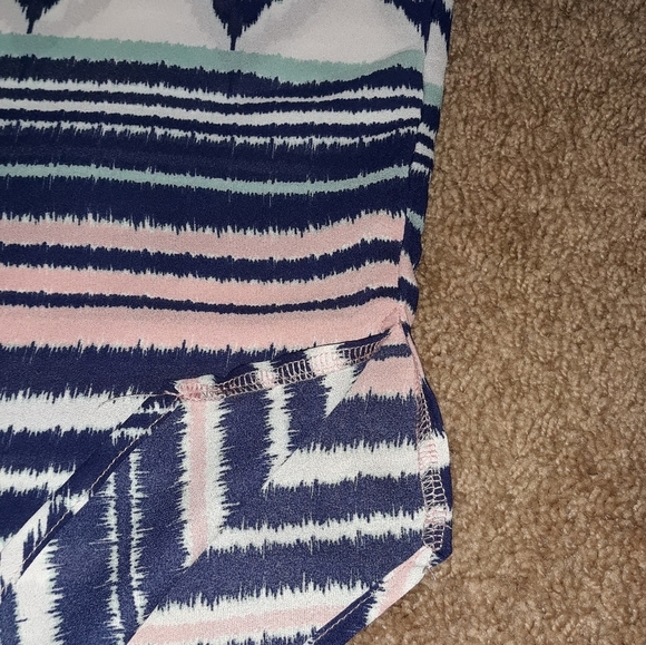 Rewind (Size L) Multimedia Print Short Sleeve Top - Picture 4 of 5